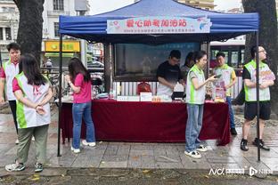 考辛斯谈在中国台湾打球的经历：不可思议 那里美食很多&人很真诚